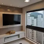 Apto Lindo de Alto Nível Pitangueiras